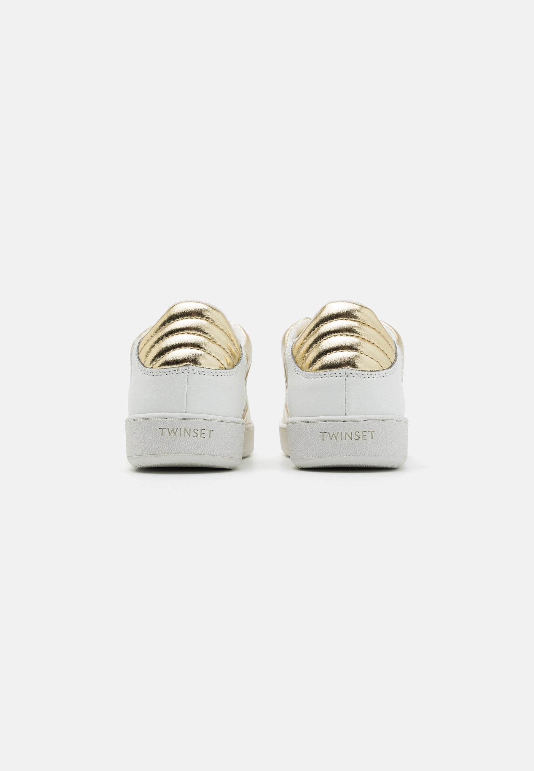 TWINSET