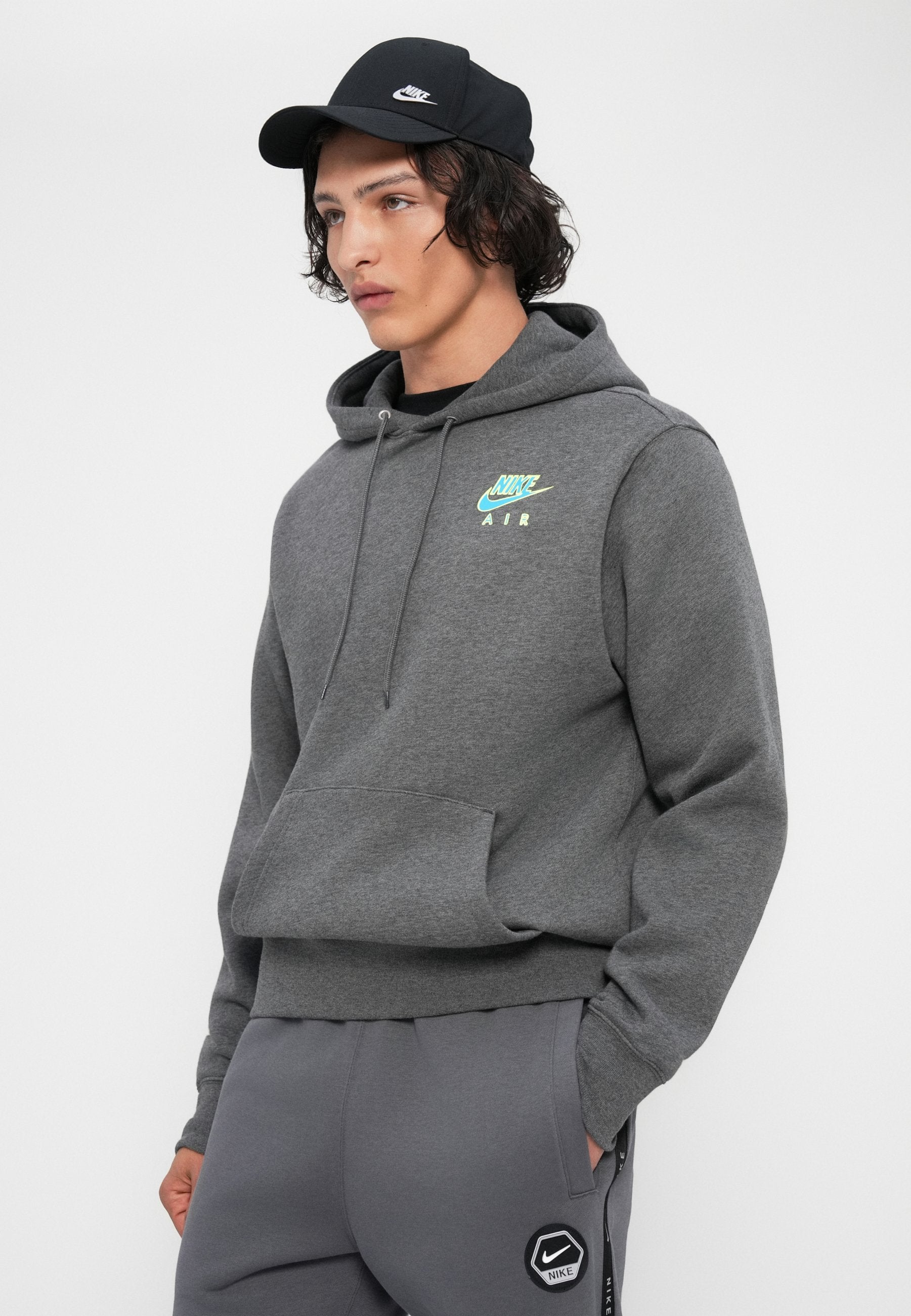 Nike Sportswear CLUB