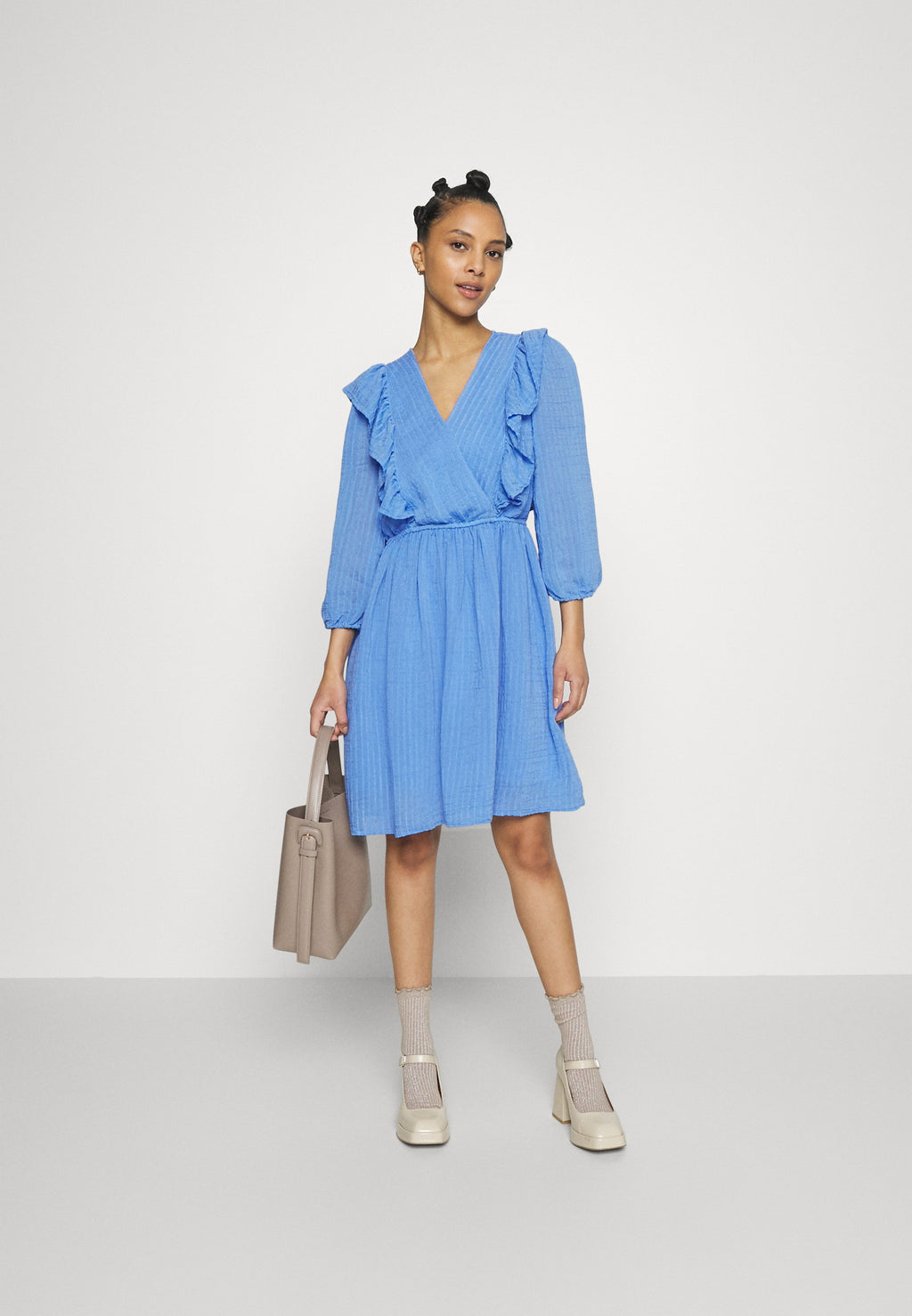 ONLLONDON 3/4 RUFFLE DRESS Media 2