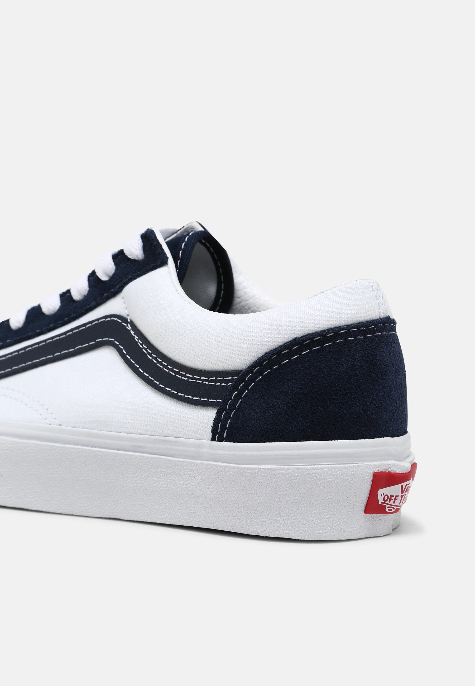 Vans STYLE 36 UNISEX