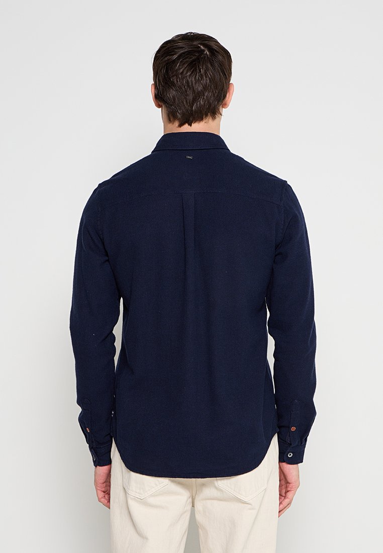 Petrol Industries SLIM FIT