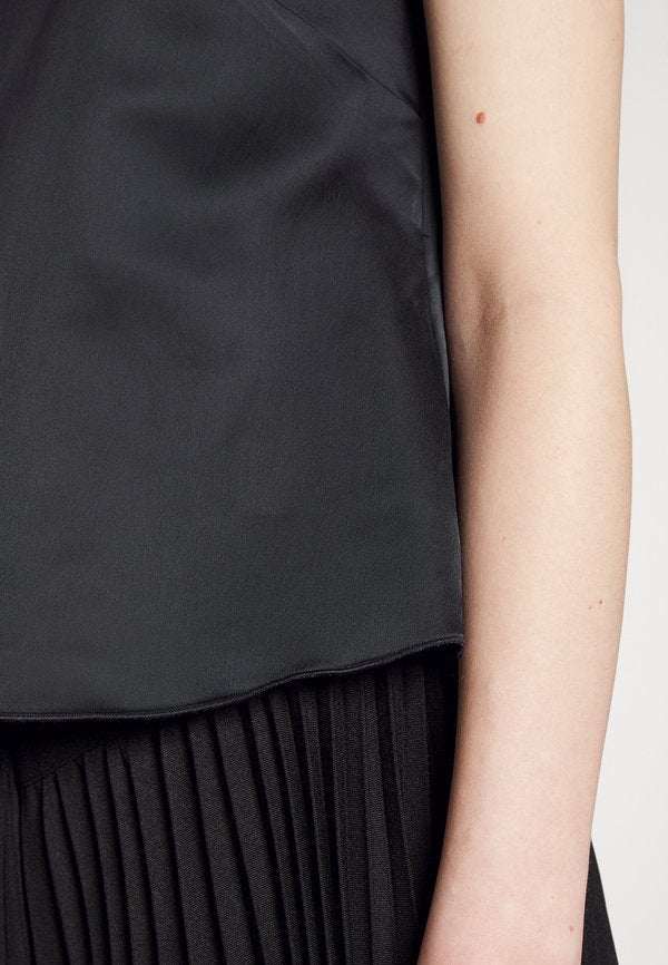 House of Dagmar SHINY STRAP TOP