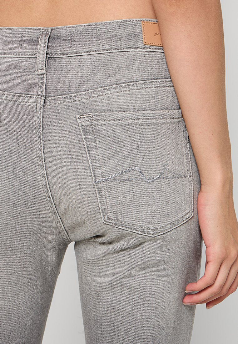 7 for all mankind DAISY
