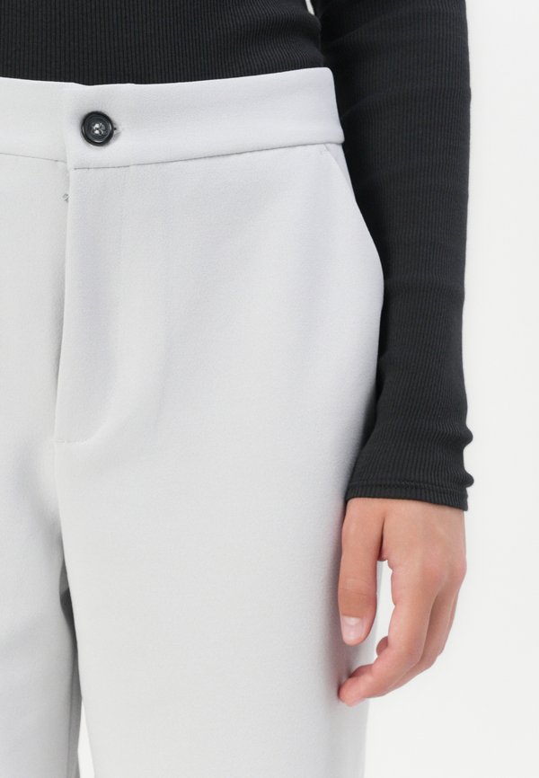 ONLY ONLRENAL CLEAN STRAIGHT PANT
