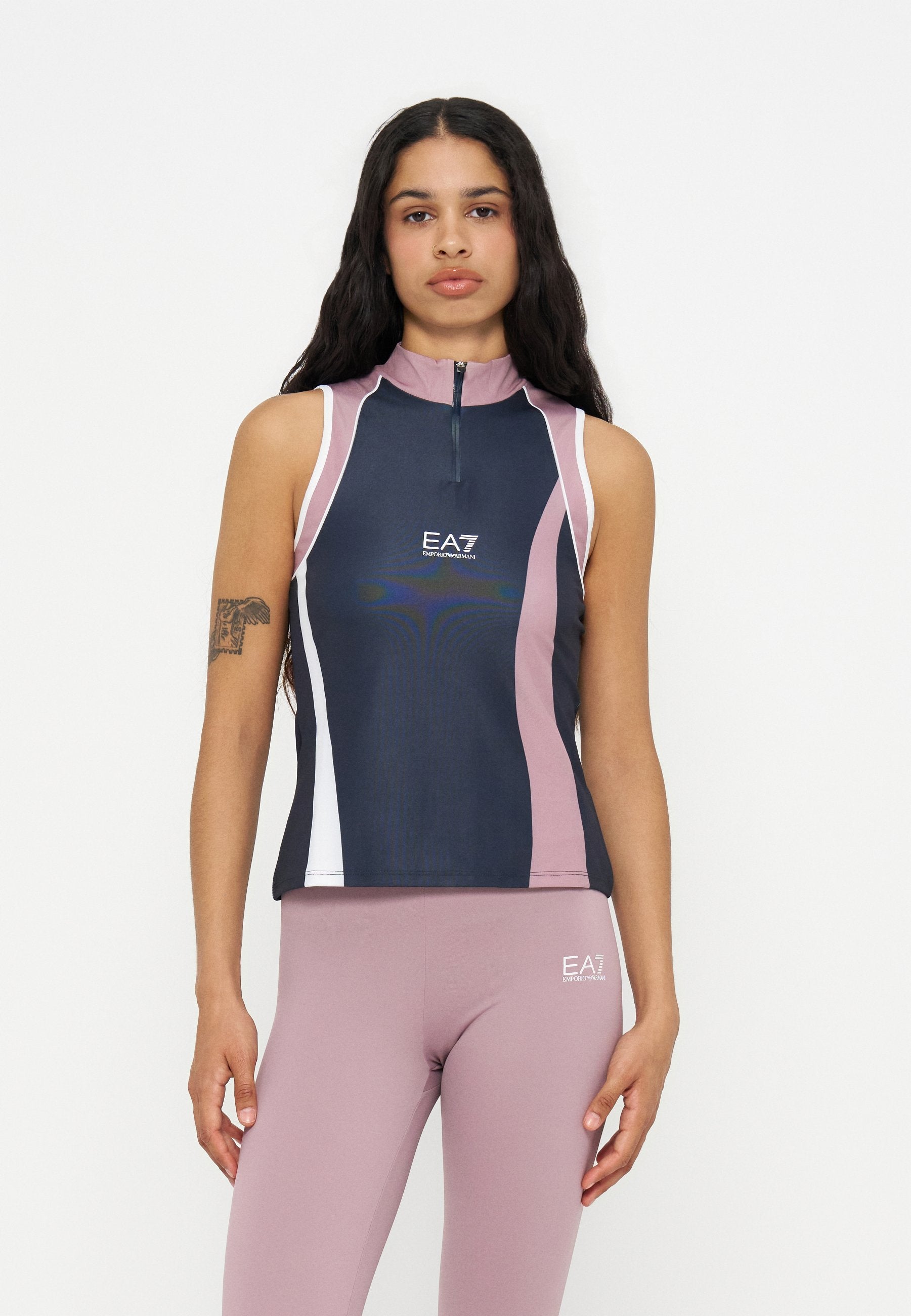 EA7 Emporio Armani Top Media 1