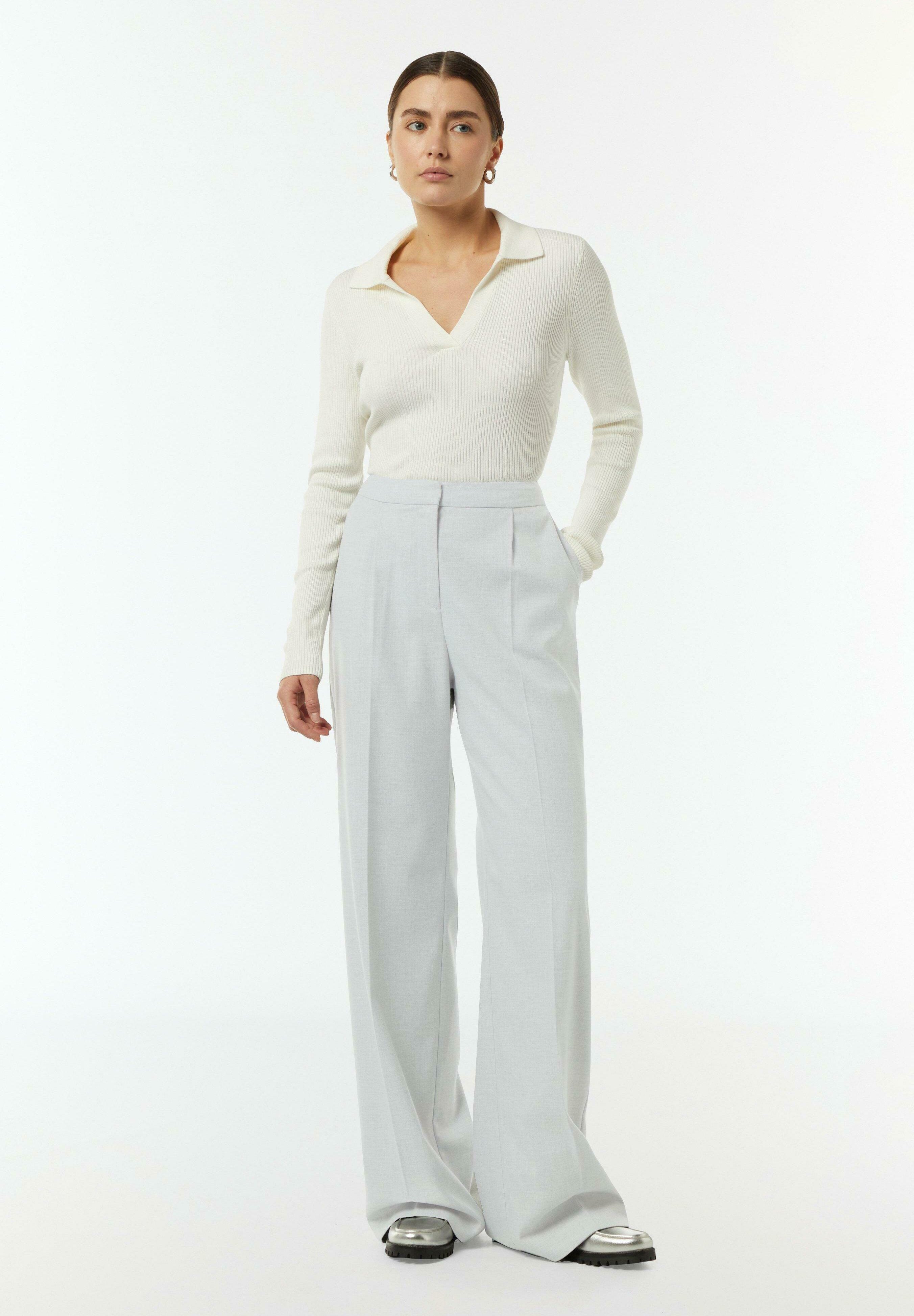 WIDE-LEG-AUS FLIESSENDEM Media 5