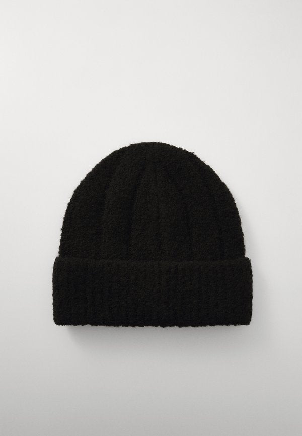 Calvin Klein MONOGRAM PATCH UNISEX