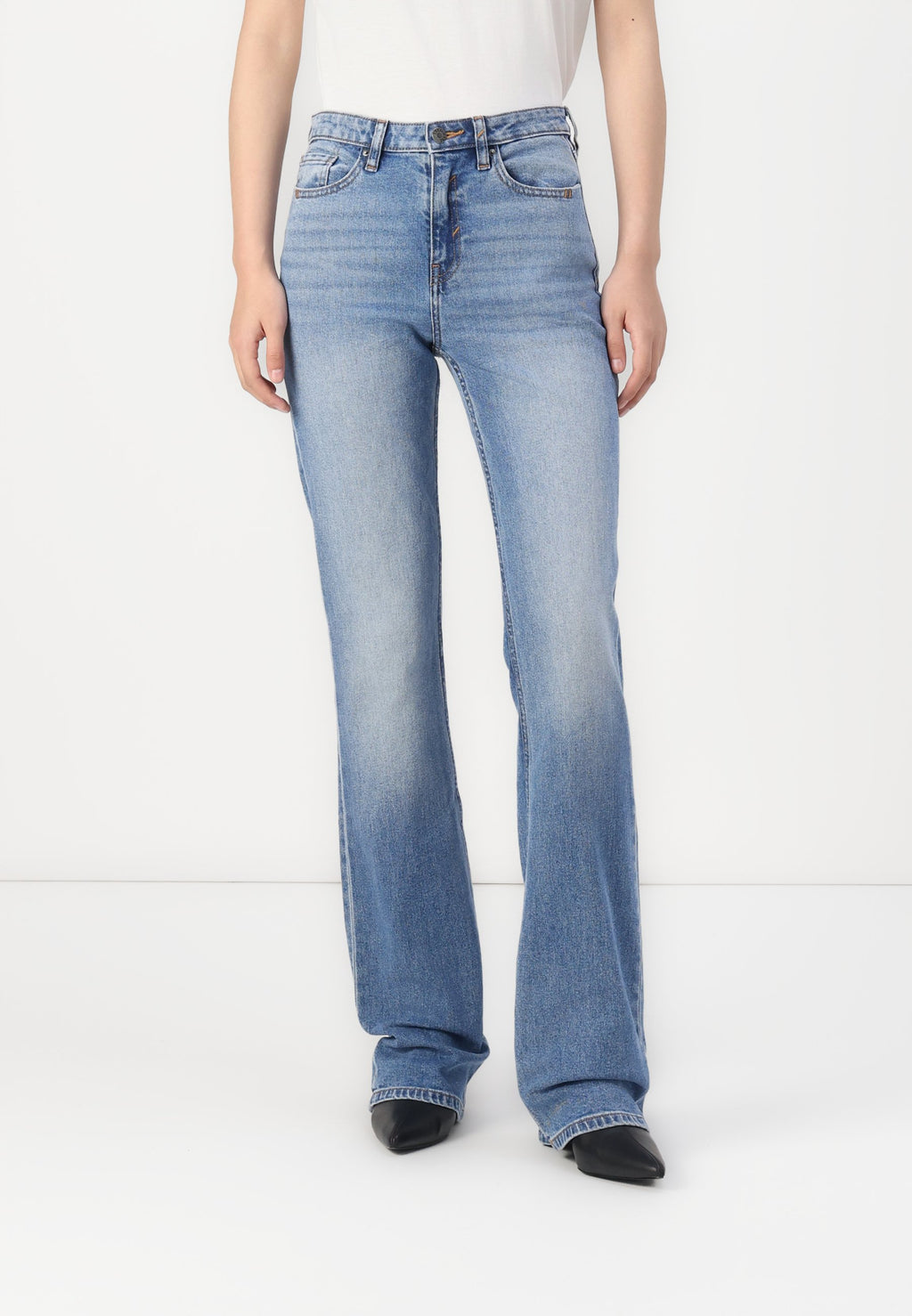 Esprit Jeans Bootcut Media 3