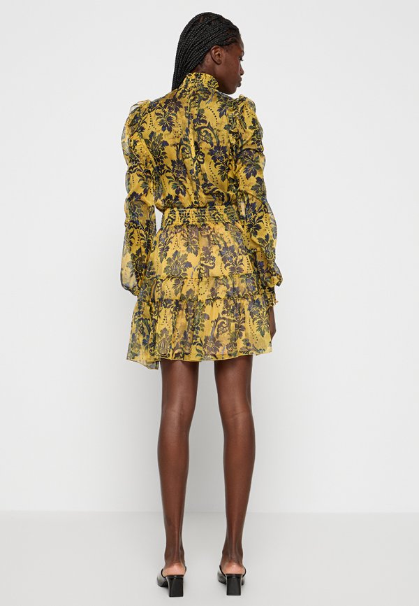 Versace Jeans Couture