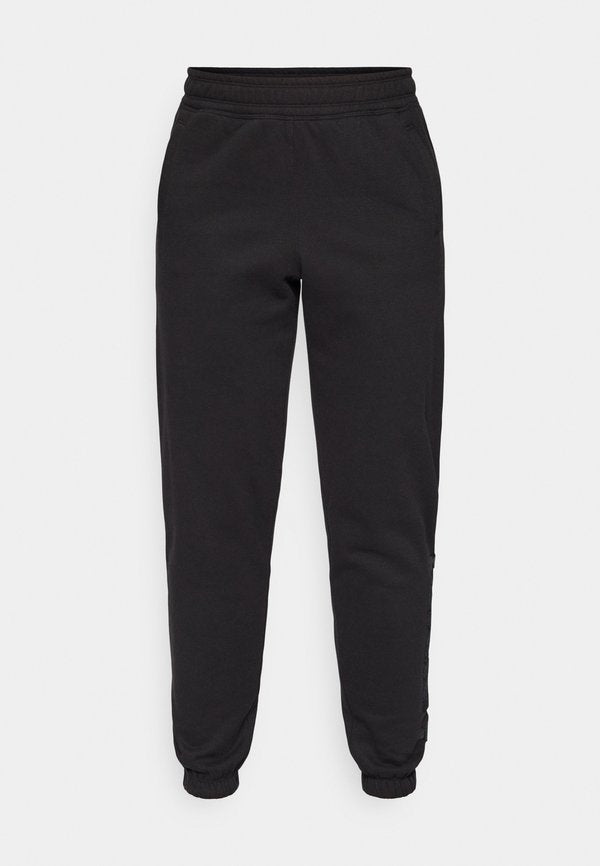 DKNY Sport