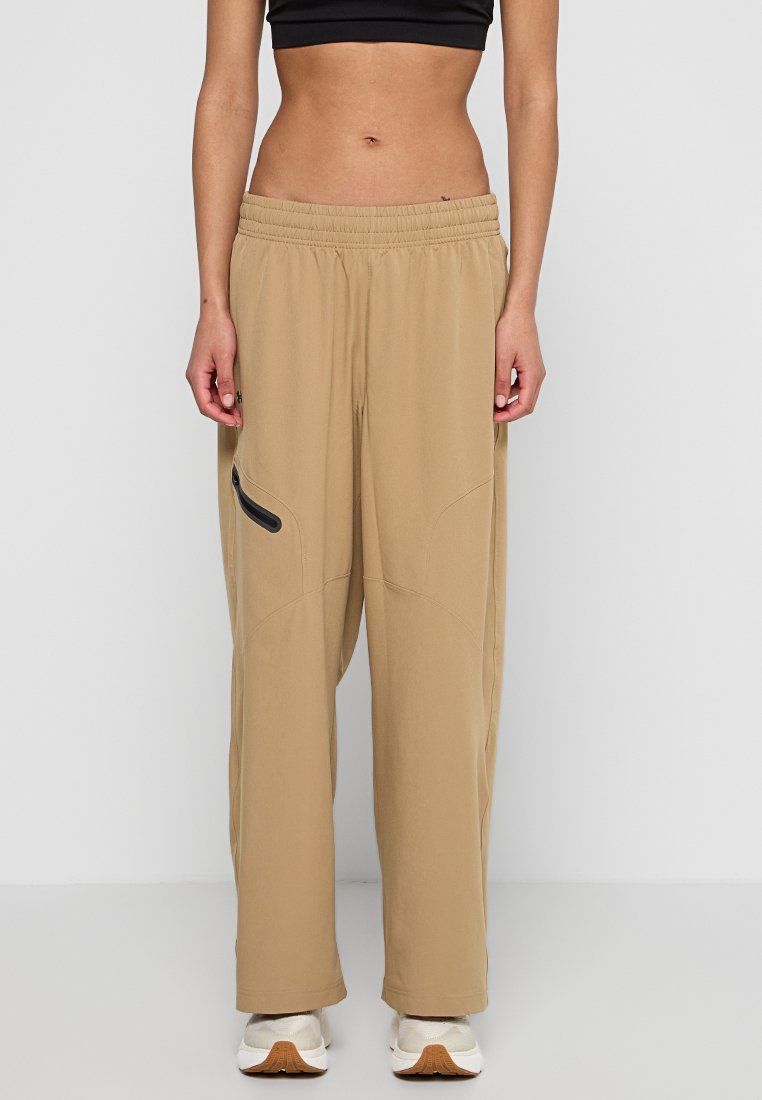 Under Armour UNSTOPPABLE RELAXED FIT