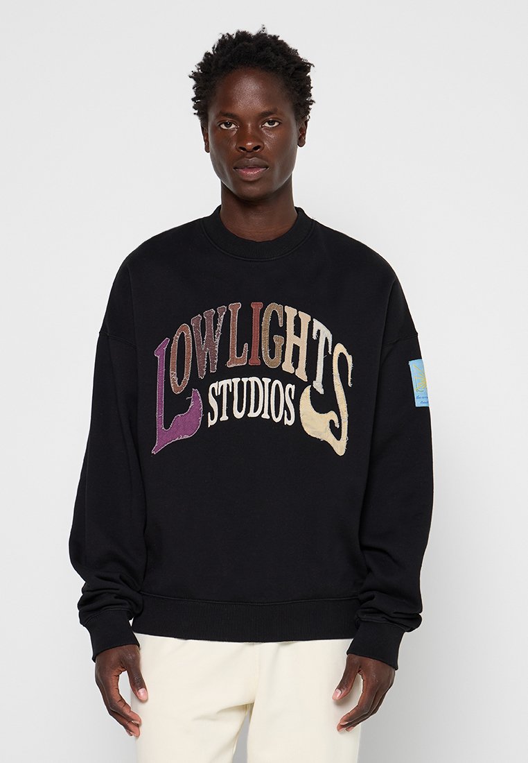 LOW LIGHTS STUDIOS®
