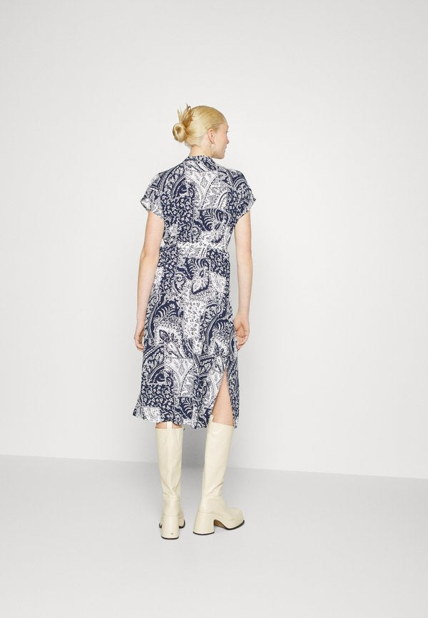Vero Moda Tall VMEBBA CALF SHIRT DRESS