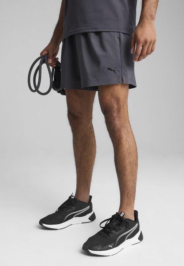Puma TAD ESSENTIALS SHORT - Sports shorts - galactic gray