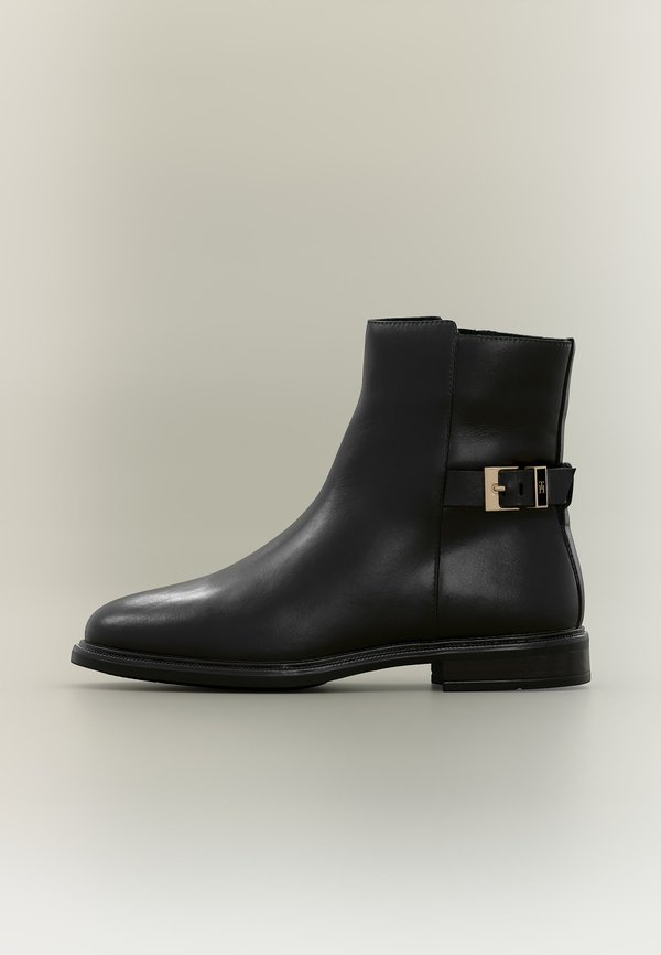 Tommy Hilfiger BUCKLE - Ankle boots - black