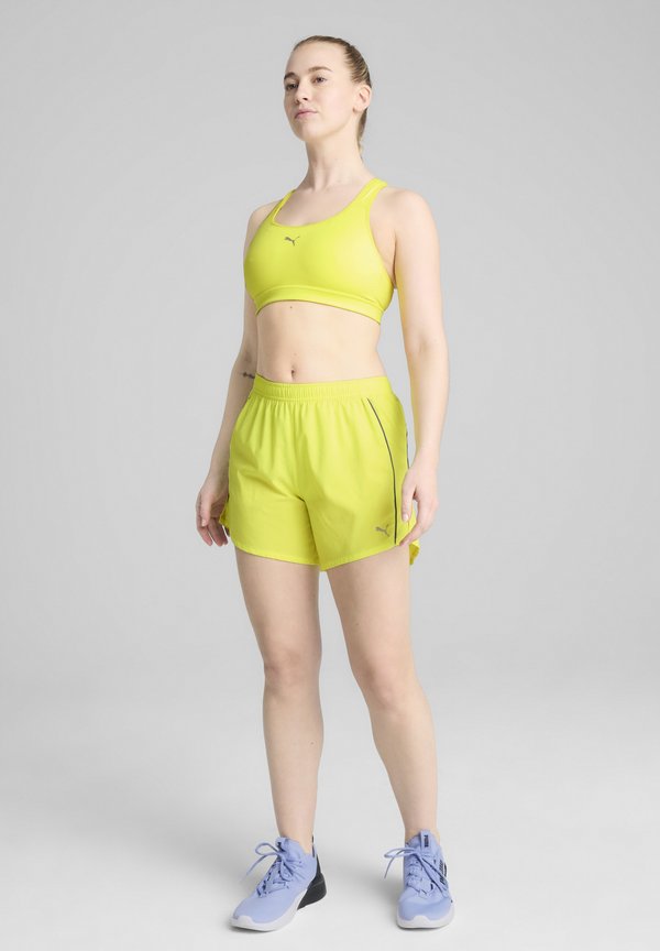 Puma 4KEEPS RUN BRA - Medium support sports bra - lemon sherbert