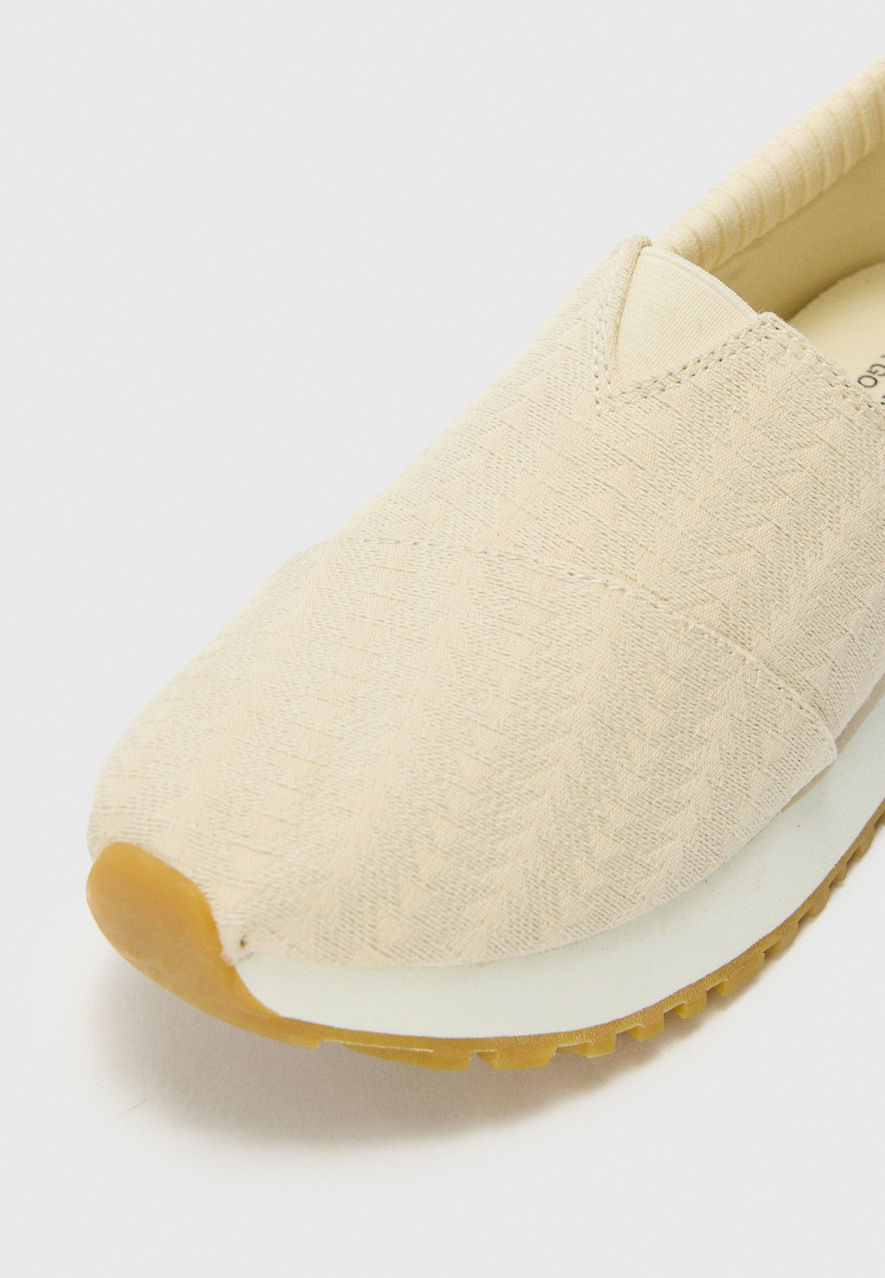 TOMS ALPRES