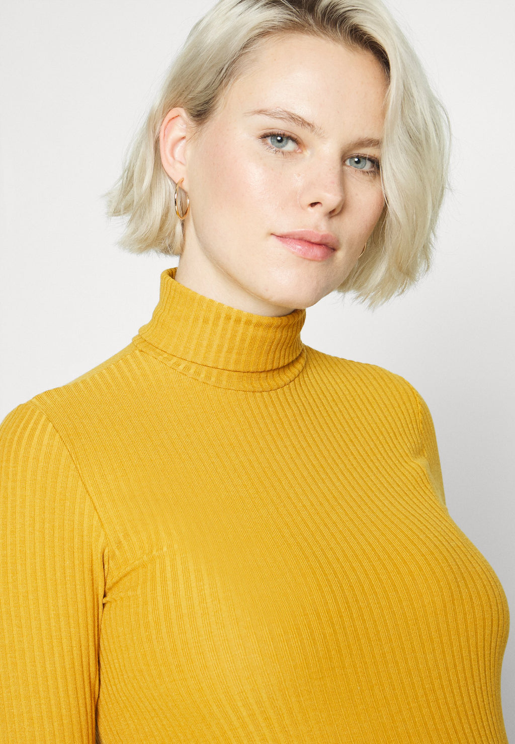ONLY MATERNITY OLMNELLA ROLL NECK