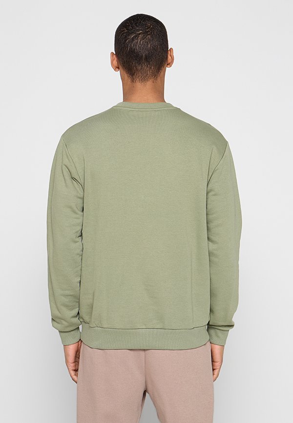 Fila RELAXED FIT