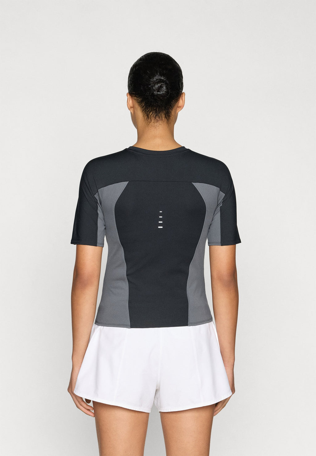 Nike Performance SWIFT TOP