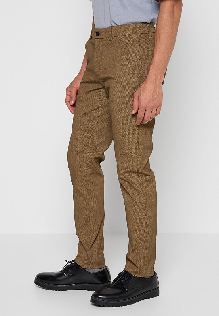 SLIM FIT Media 2