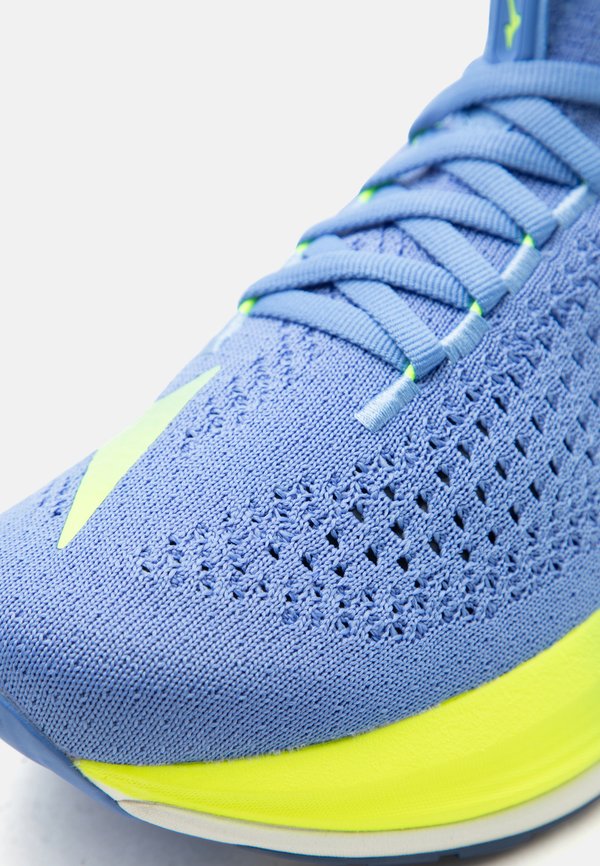 Mizuno NEO VISTA 2
