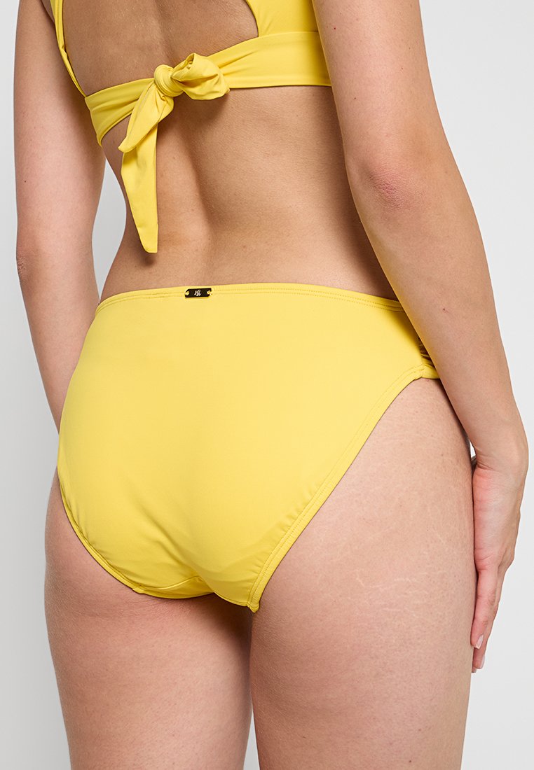 Lauren Ralph Lauren