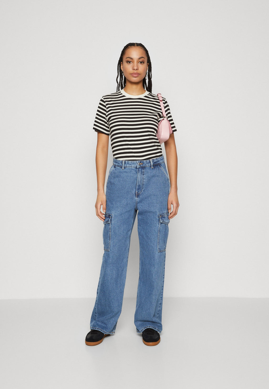 ONLHOPE WIDE CARGO Media 2