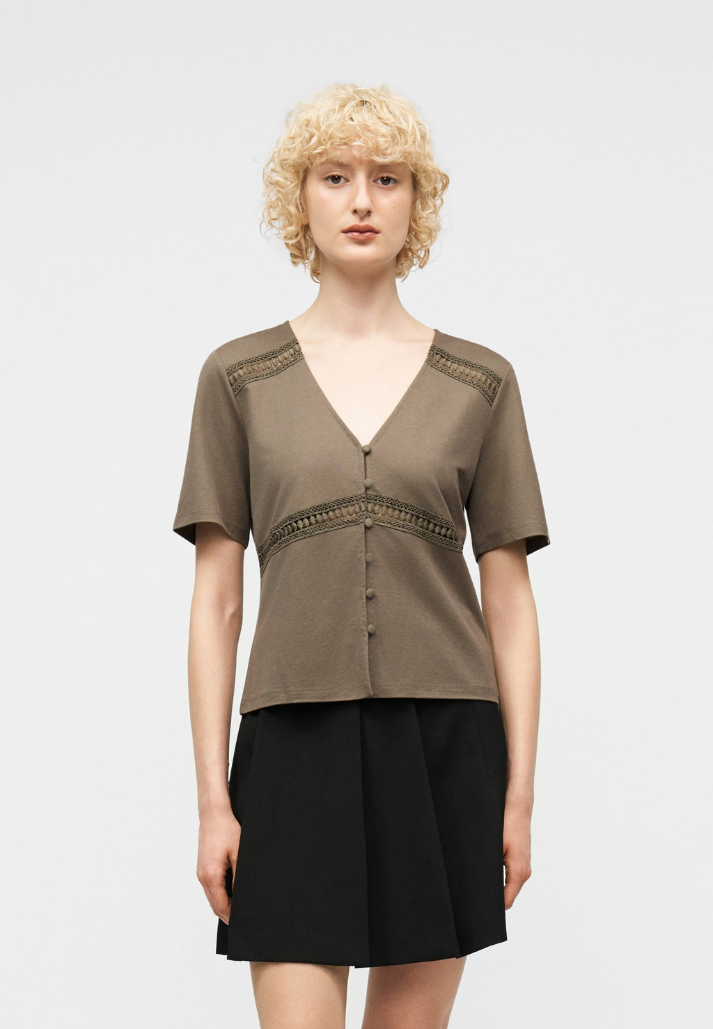ONLY ONLSAKURA V NECK TAPE