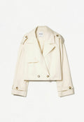 Bershka Leichte Jacke Media 1