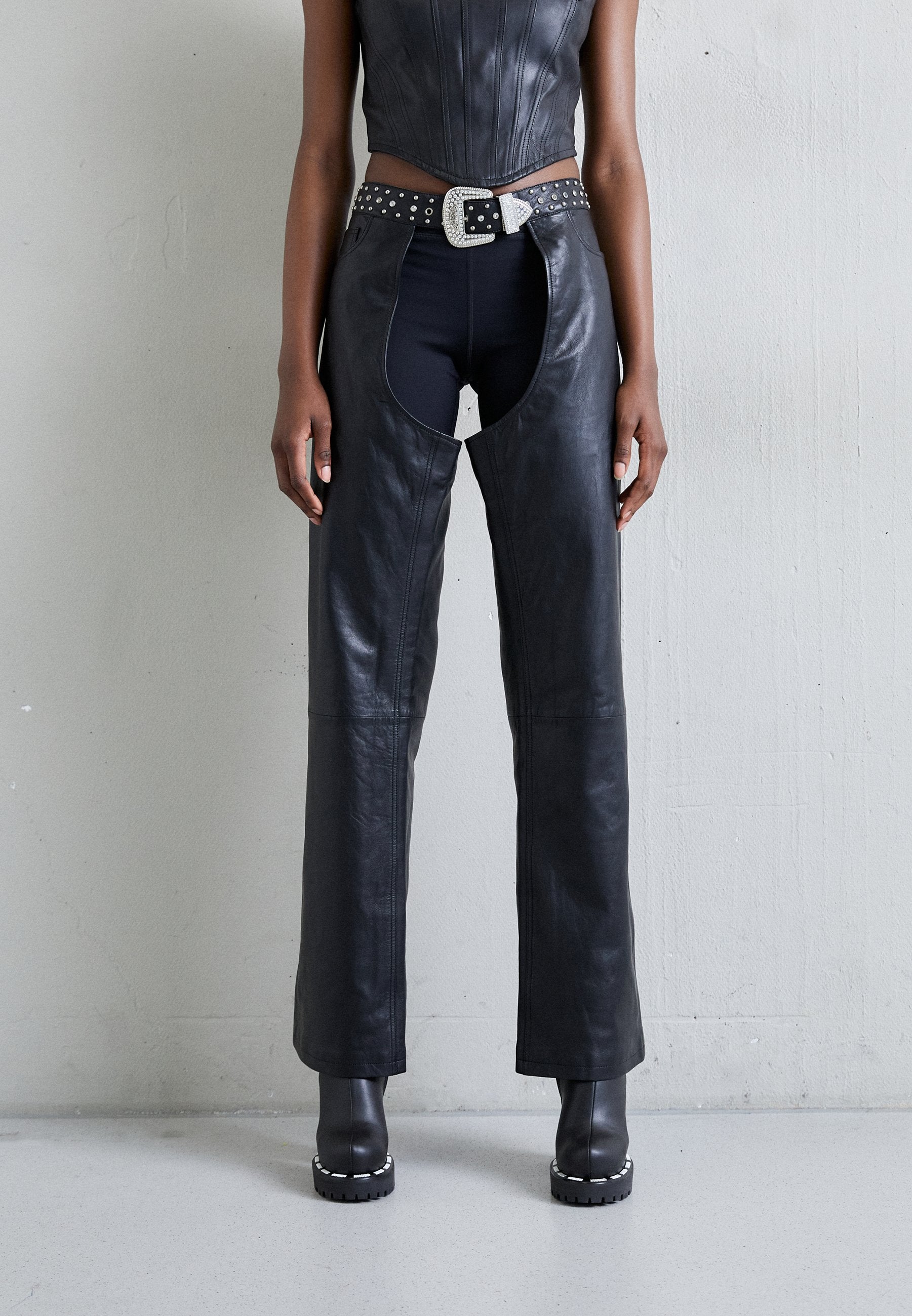 MOSCHINO JEANS