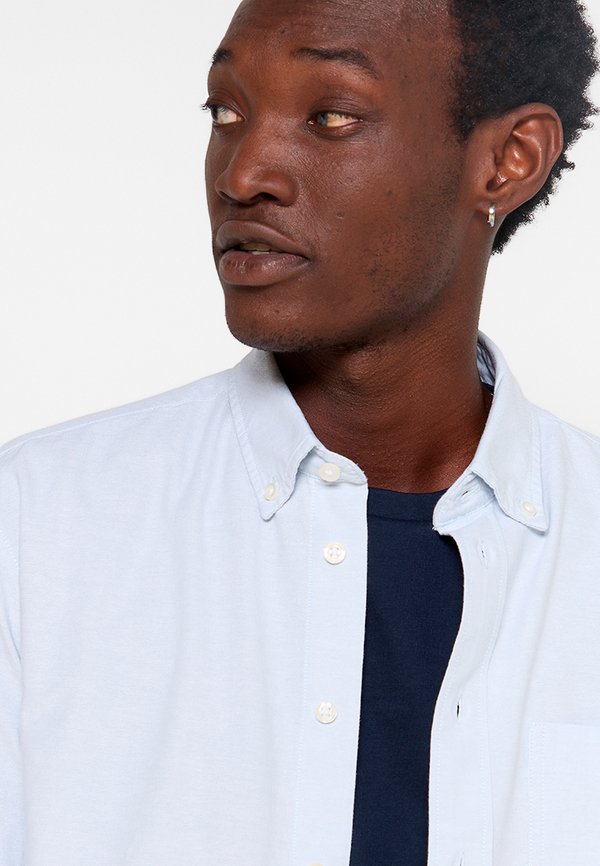 Selected REGULAR FIT