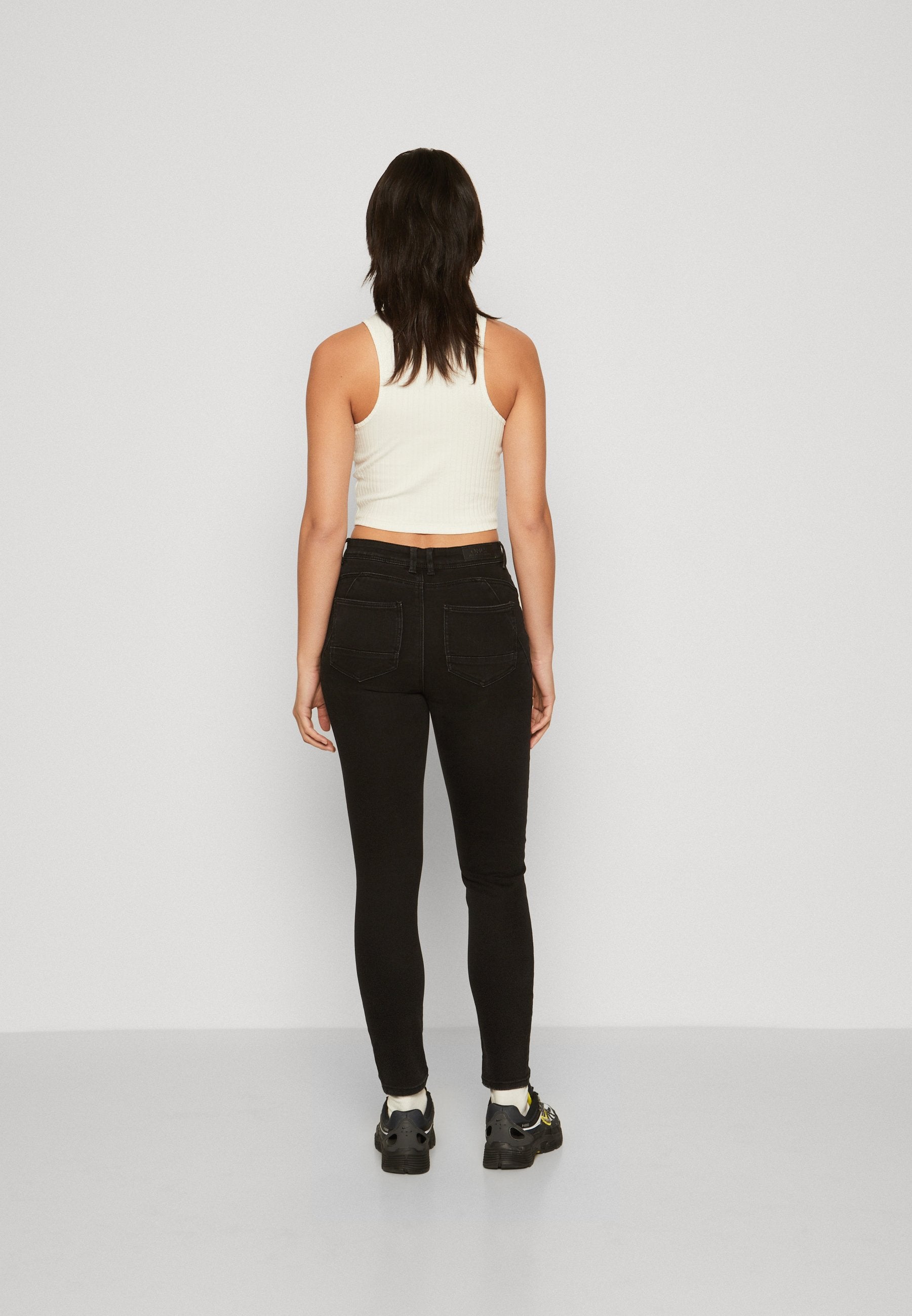 ONLDAISY YOKE ZIP Media 4
