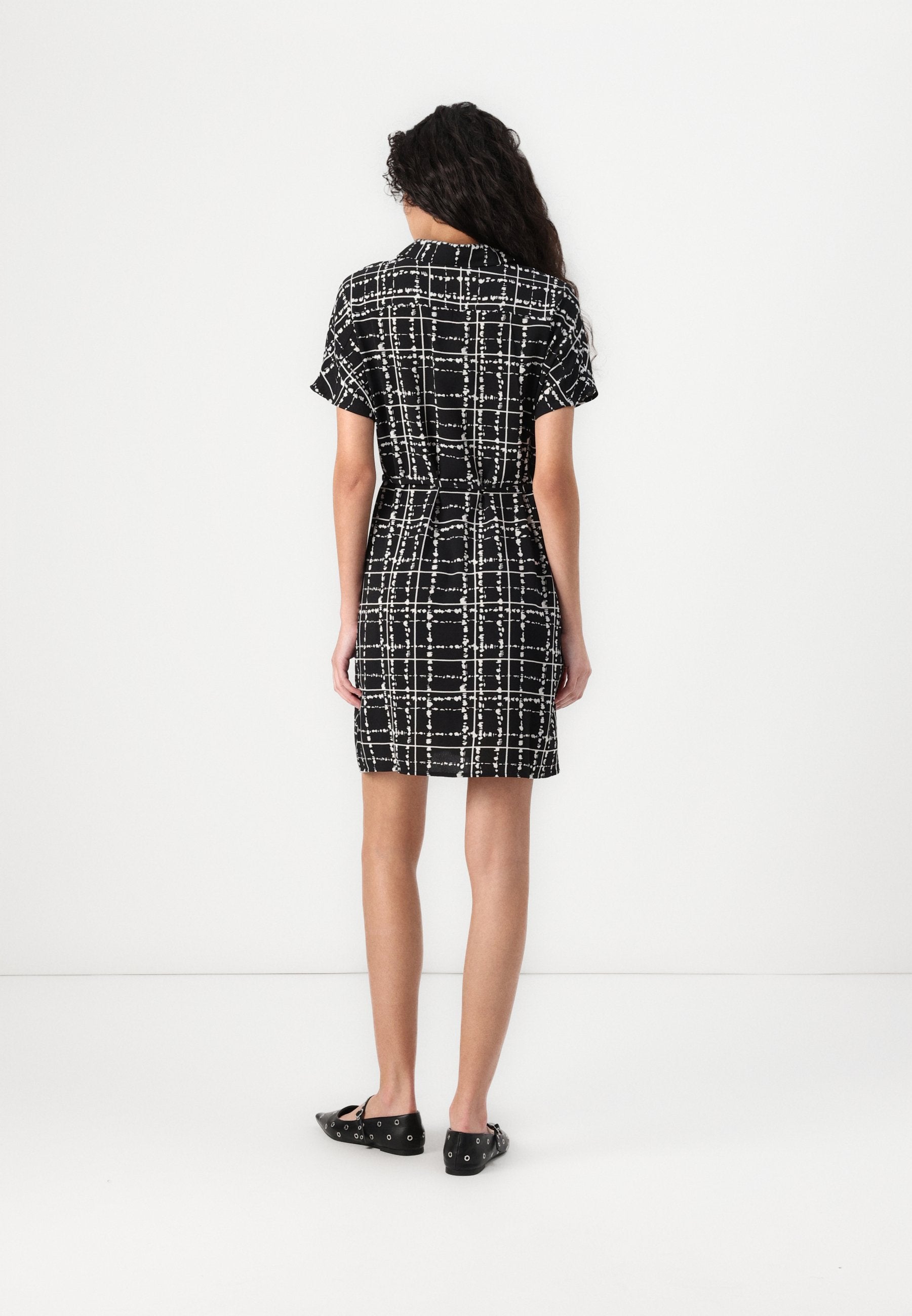 ONLNOVA LIFE SHIRT DRESS Media 4