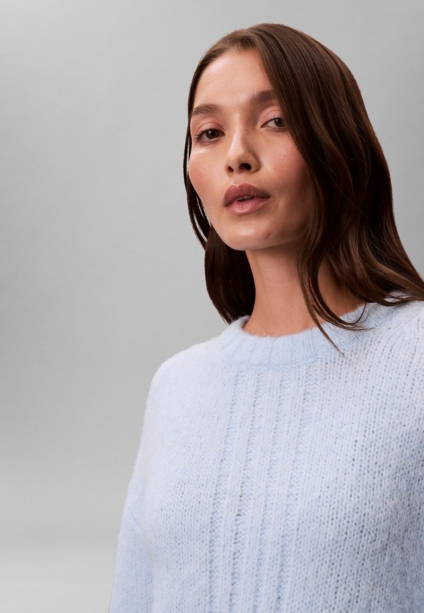 Calvin Klein BRUSHED