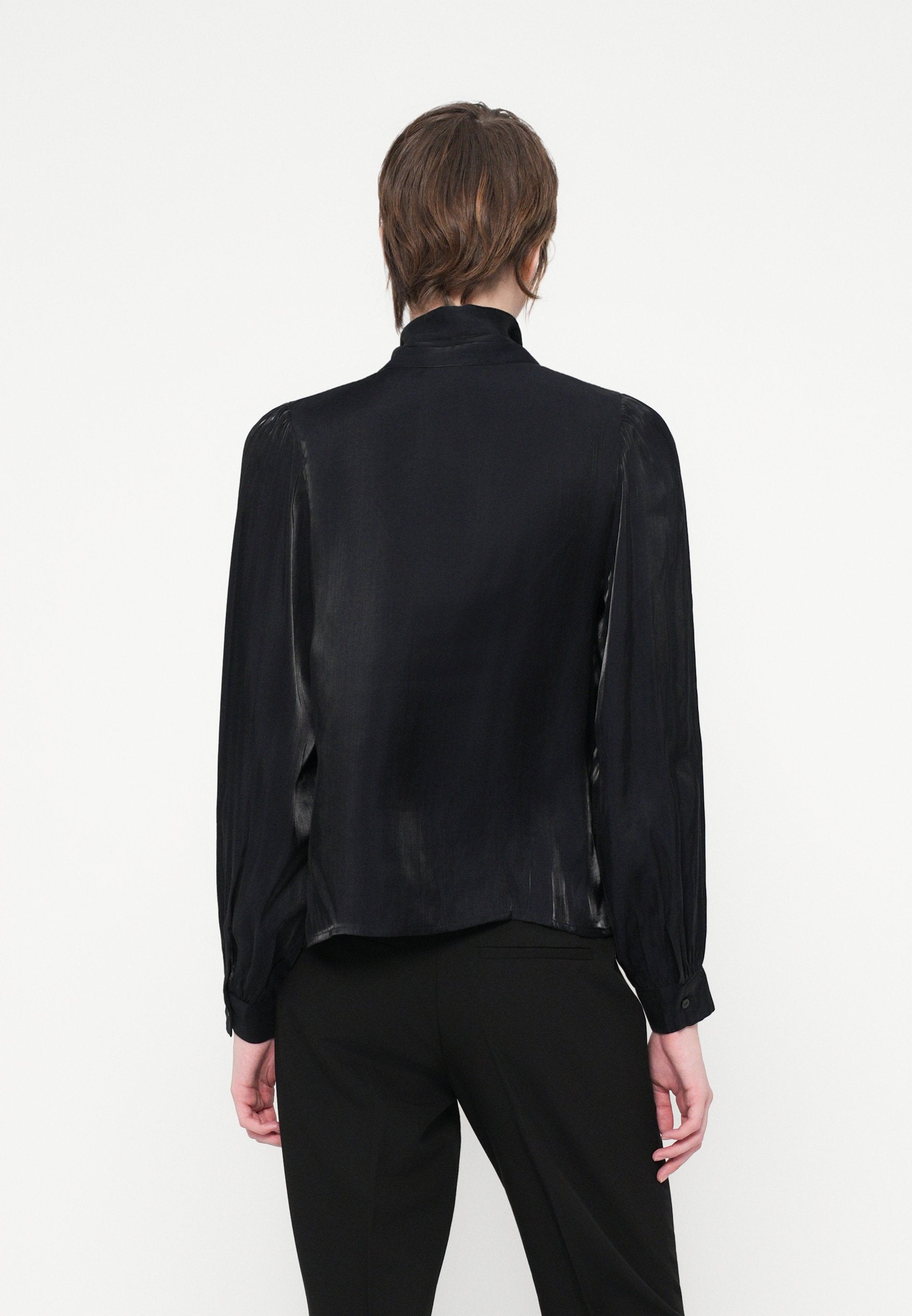 VILA VIESSA V NECK TIE SHIRT