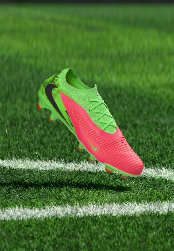 Nike Performance PHANTOM 6 LOW PRO ERLING HAALAND FG - Firm-ground football boots - hot punch/black/green strike