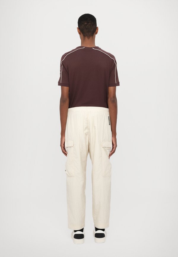 EA7 Emporio Armani