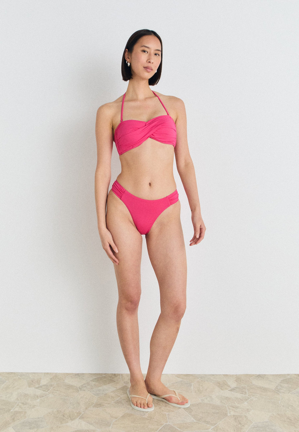 COLLECTIVE HIGH LEG RUCHED SIDE PANT Media 2