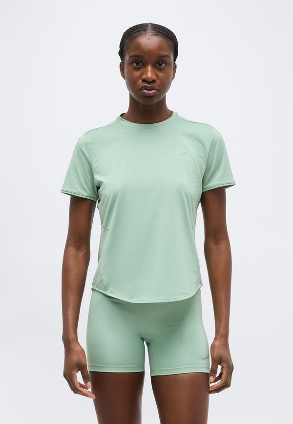 Nike Performance SWIFT - Sports T-shirt - steam