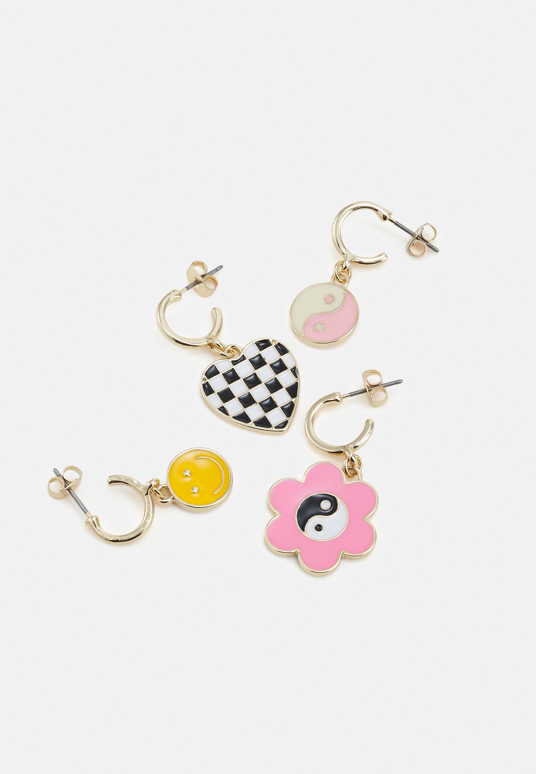 Fire & Glory FGQULLIA EARRINGS 4 PACK