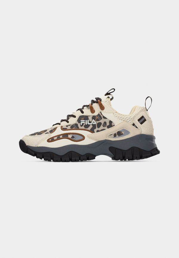 Fila RAY TRACER