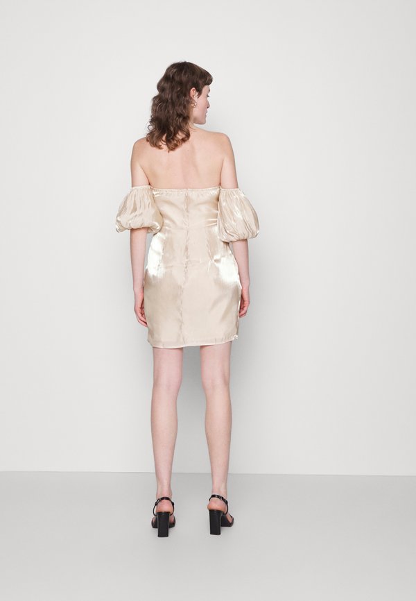 IN THE STYLE TERRIE SWEETHEART NECK PUFF SLEEVE DRESS