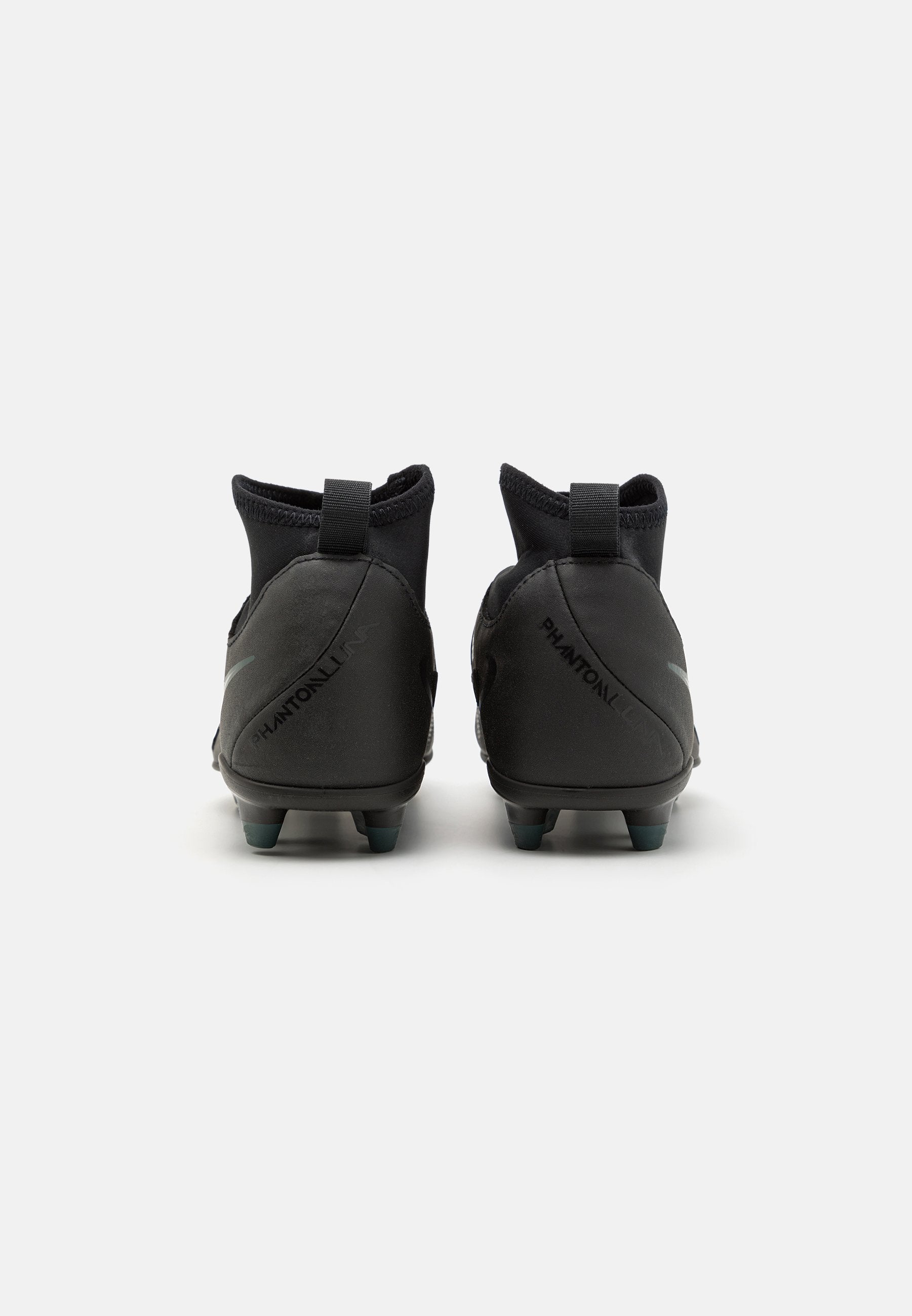 Nike Performance JR PHANTOM LUNA II CLUB FG/MG UNISEX