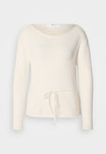 Cremefarbener Pullover mit langen Ärmeln, rundem Halsausschnitt und Bindeband vorne an der Taille, gefertigt aus weichem Alpaka-Mischgewebe.