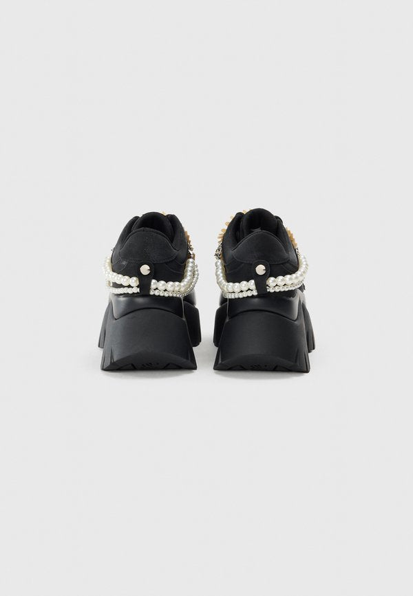 Koi Footwear