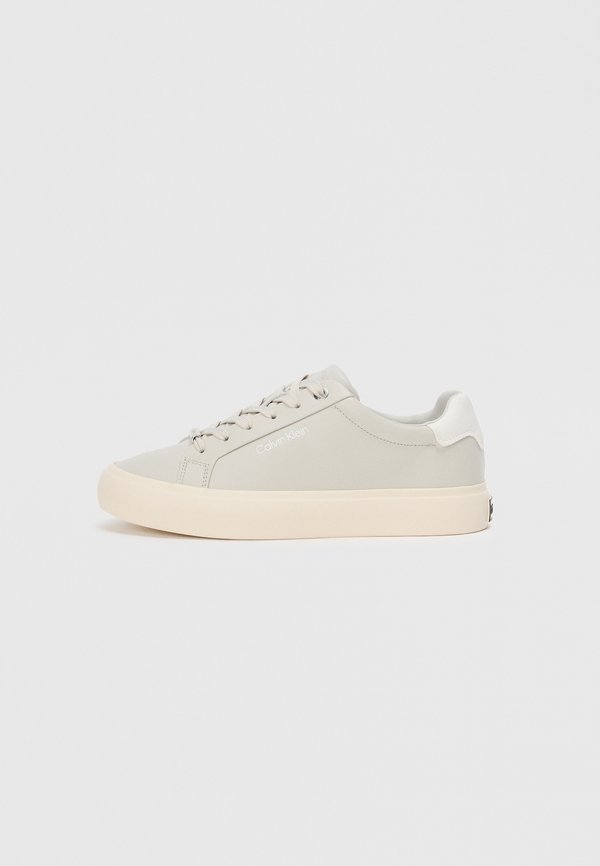 Calvin Klein VULC