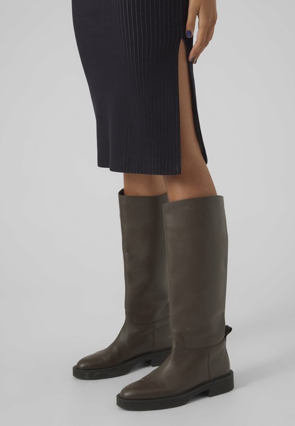 Vero Moda VMMONI CALF SKIRT