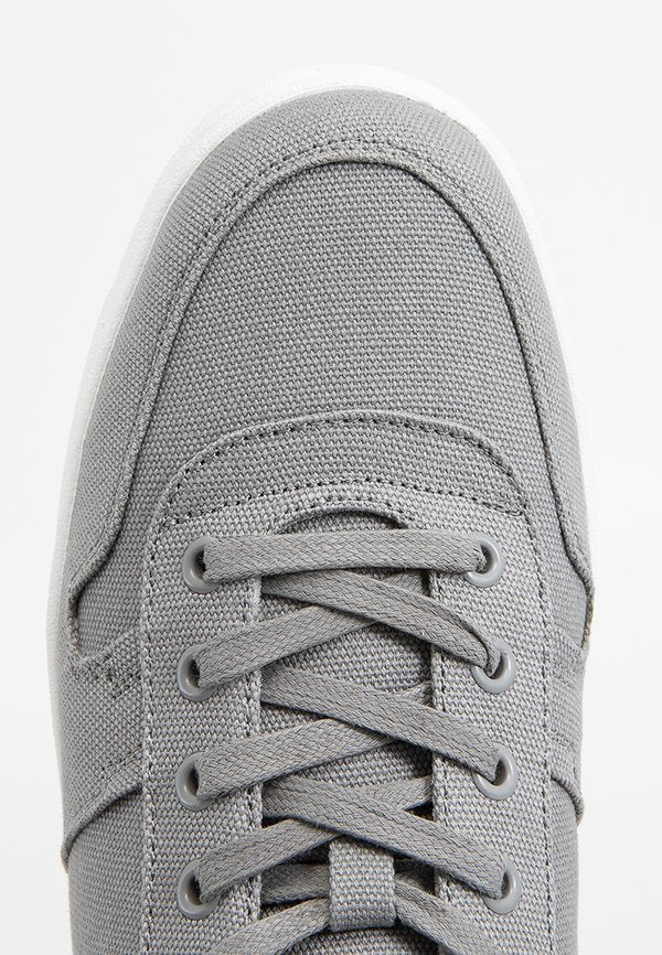 TOMS
