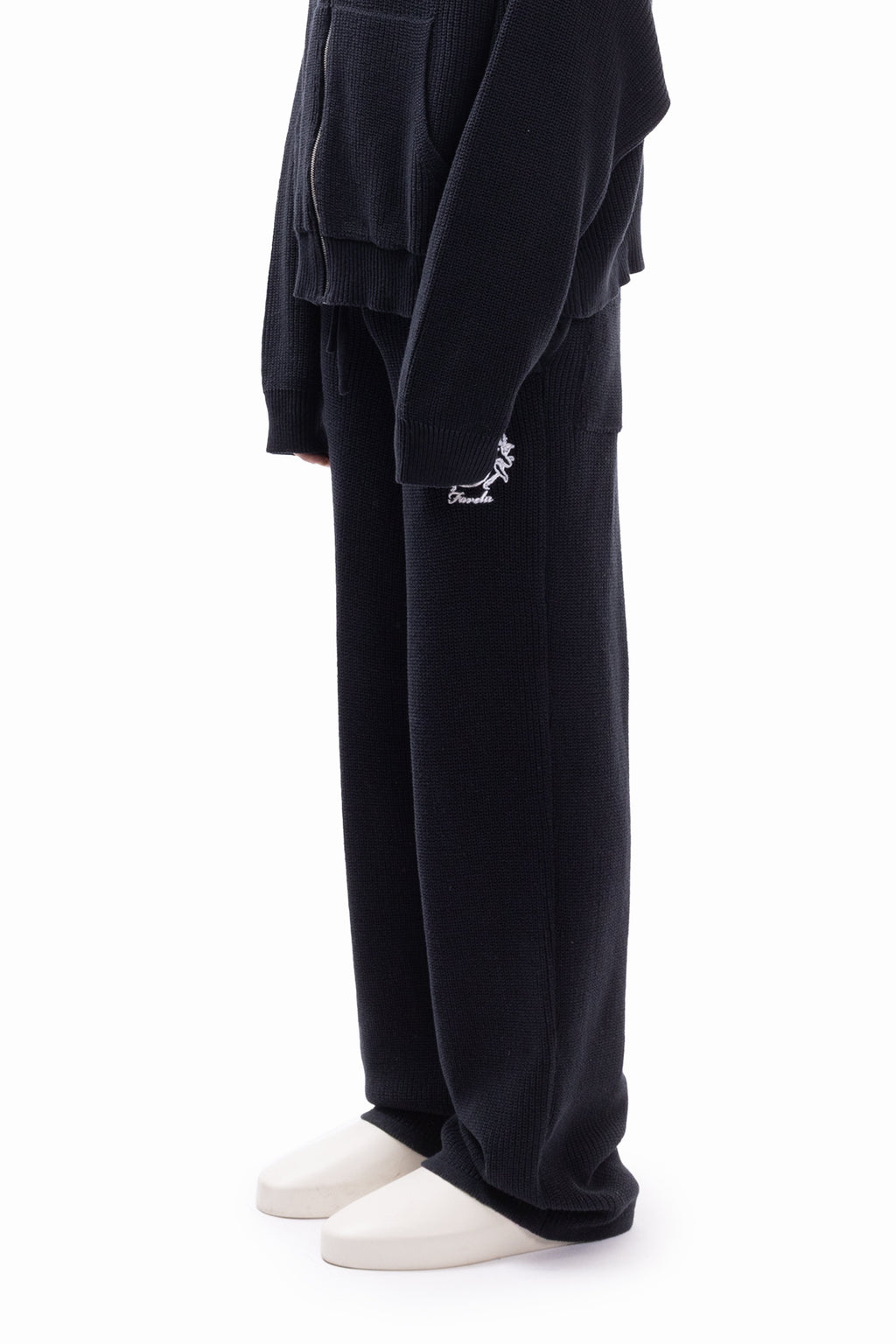 FAVELA EMBROIDERY JOGGER UNISEX